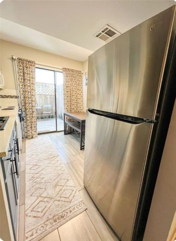 14898 Granada Dr 4, Corpus Christi, TX 78418