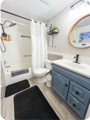 14898 Granada Dr 4, Corpus Christi, TX 78418