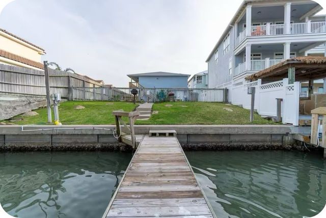 14898 Granada Dr 4, Corpus Christi, TX 78418