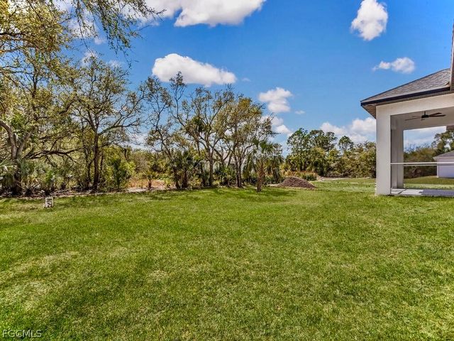 2503 53rd ST SW, Lehigh Acres, FL 33976