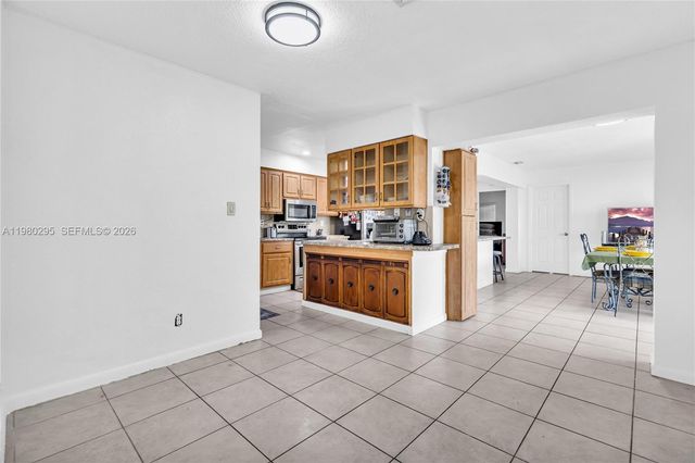 8209 NW 91st Avenue, Tamarac, FL 33321