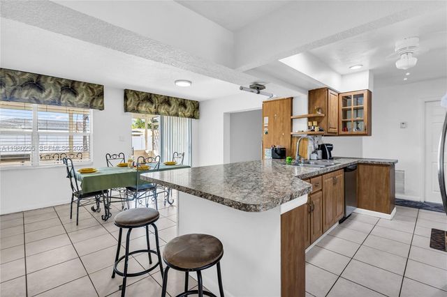 8209 NW 91st Avenue, Tamarac, FL 33321