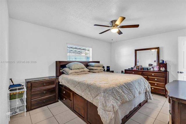 8209 NW 91st Avenue, Tamarac, FL 33321