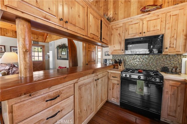 653 Temple, Big Bear Lake, CA 92315