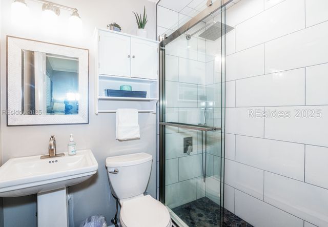 45 Folly Field Rd Apt 20F, Hilton Head Island, SC 29928