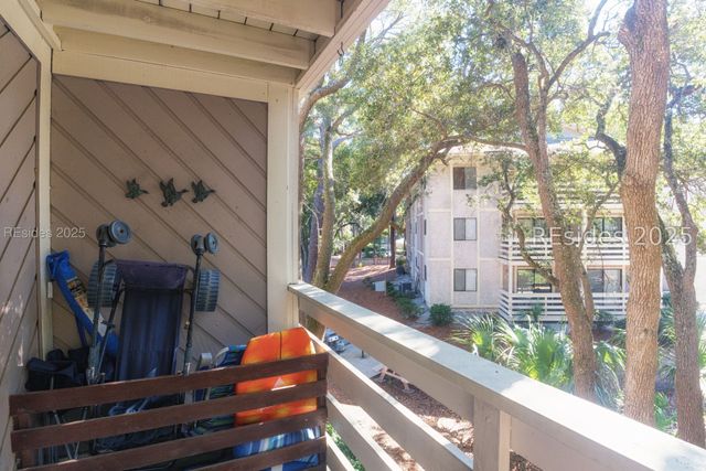 45 Folly Field Rd Apt 20F, Hilton Head Island, SC 29928