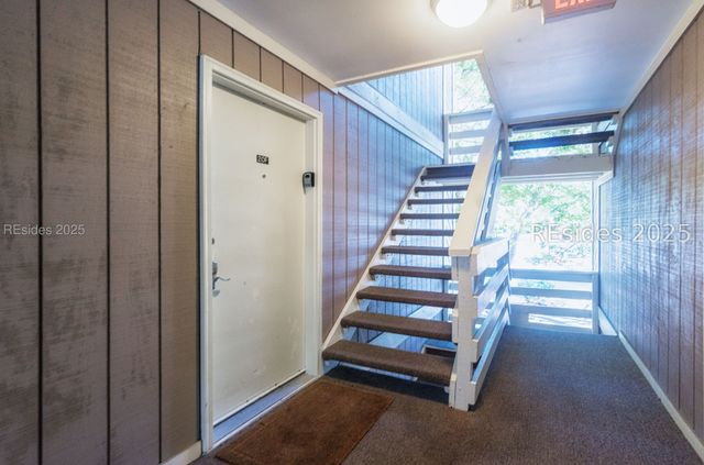 45 Folly Field Rd Apt 20F, Hilton Head Island, SC 29928