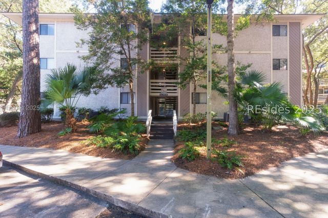 45 Folly Field Rd Apt 20F, Hilton Head Island, SC 29928