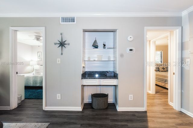 45 Folly Field Rd Apt 20F, Hilton Head Island, SC 29928