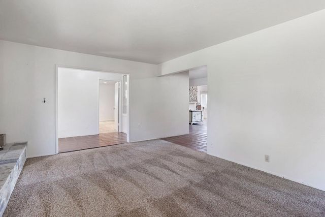 5138 Messing Rd, Valley Springs, CA 95252