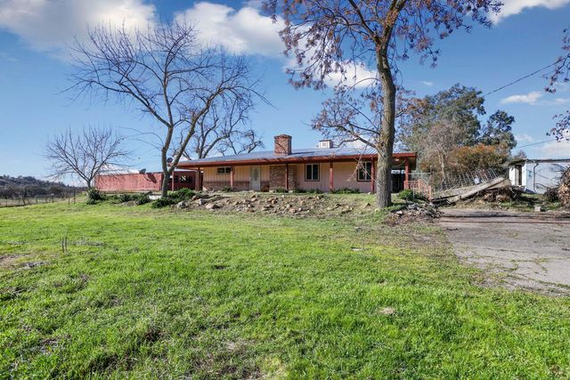 5138 Messing Rd, Valley Springs, CA 95252