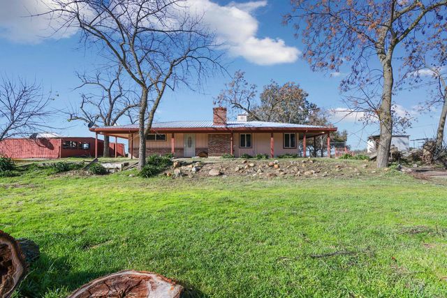 5138 Messing Rd, Valley Springs, CA 95252