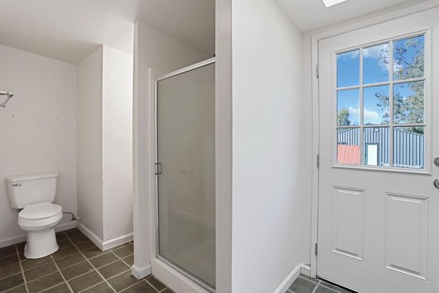 5138 Messing Rd, Valley Springs, CA 95252