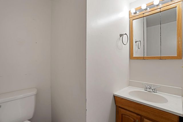 5138 Messing Rd, Valley Springs, CA 95252