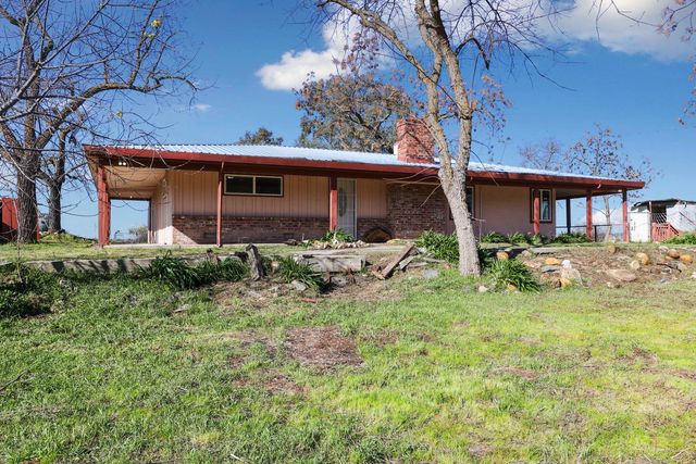 5138 Messing Rd, Valley Springs, CA 95252