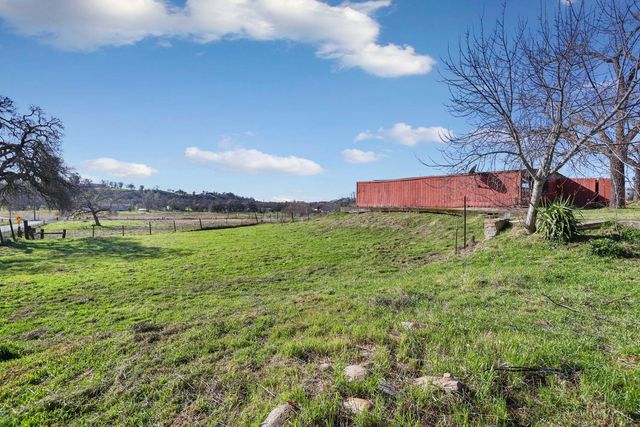 5138 Messing Rd, Valley Springs, CA 95252