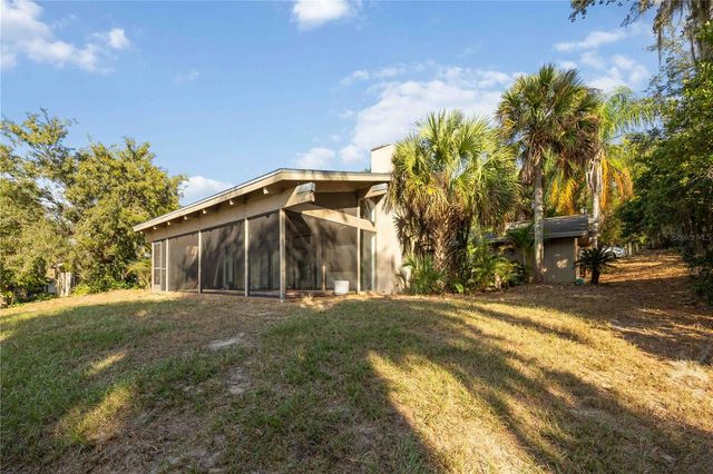 3818 S SCENIC HIGHWAY, Lake Wales, FL 33898