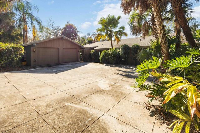 3818 S SCENIC HIGHWAY, Lake Wales, FL 33898