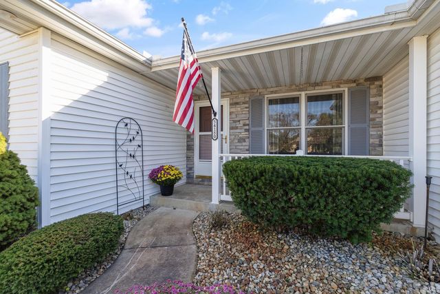 54180 Stonebridge Drive, Elkhart, IN 46514