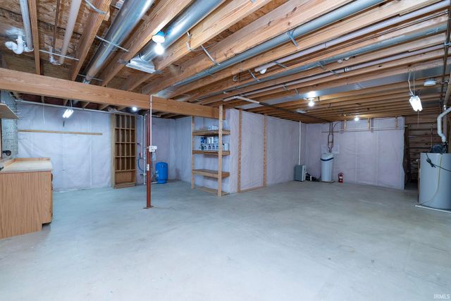54180 Stonebridge Drive, Elkhart, IN 46514