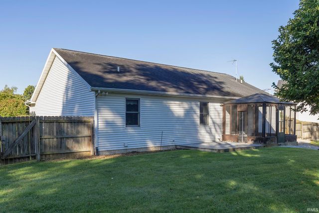 54180 Stonebridge Drive, Elkhart, IN 46514