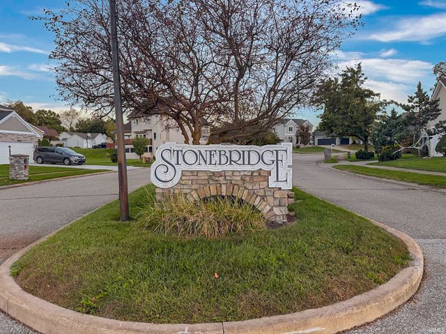 54180 Stonebridge Drive, Elkhart, IN 46514