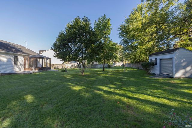 54180 Stonebridge Drive, Elkhart, IN 46514