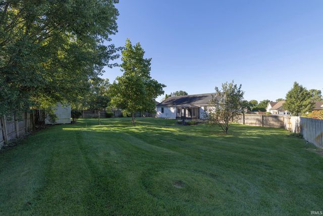 54180 Stonebridge Drive, Elkhart, IN 46514