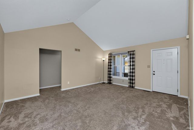 54180 Stonebridge Drive, Elkhart, IN 46514