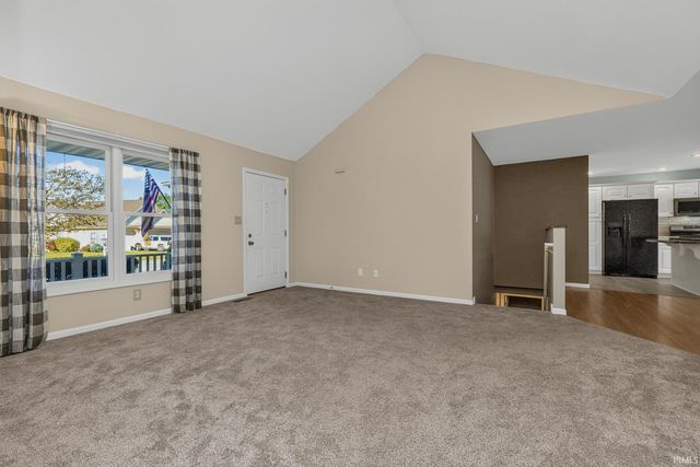 54180 Stonebridge Drive, Elkhart, IN 46514
