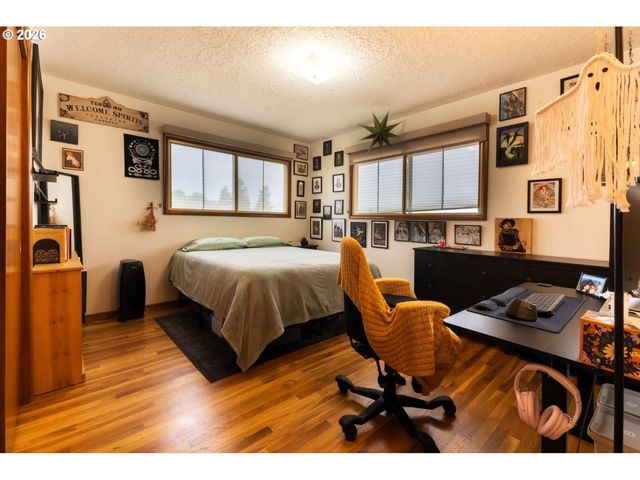 3150 Ne 143RD Ave, Portland, OR 97230