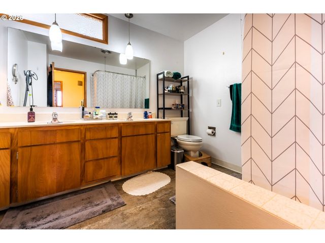 3150 Ne 143RD Ave, Portland, OR 97230