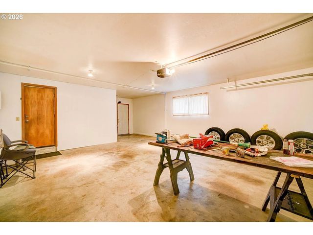 3150 Ne 143RD Ave, Portland, OR 97230