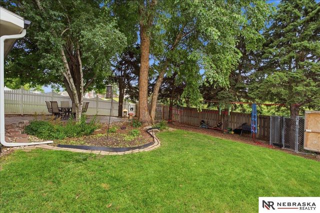5628 N 131 Street, Omaha, NE 68164
