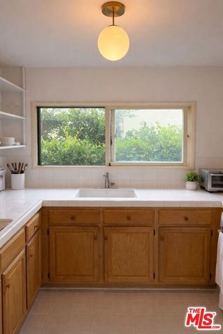 2033 Euclid Street 6, Santa Monica, CA 90405