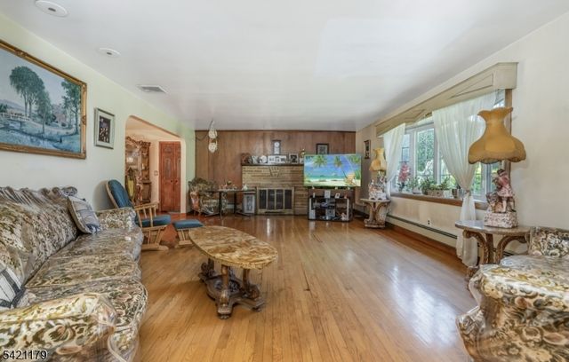 1868 AMWELL ROAD, Franklin Twp., NJ 08873