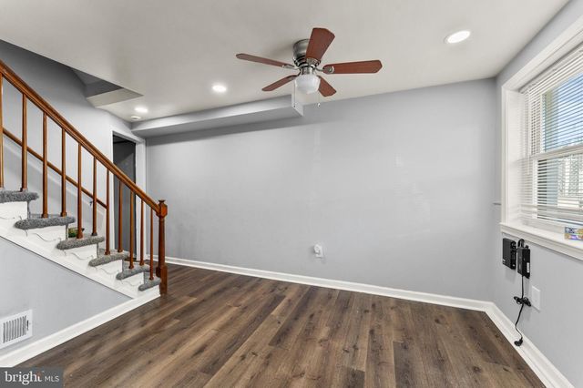 8146 GRAY HAVEN RD, Dundalk, MD 21222