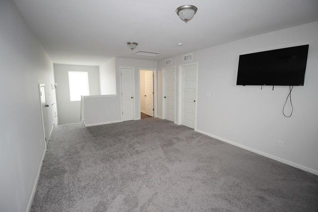8001 SE 6th Terrace, Blue Springs, MO 64014