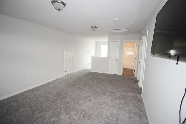 8001 SE 6th Terrace, Blue Springs, MO 64014