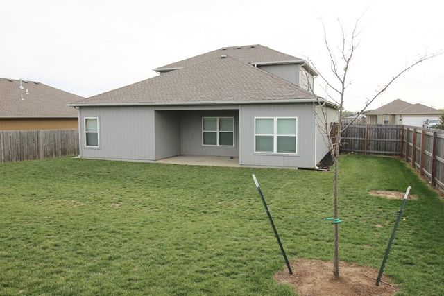 8001 SE 6th Terrace, Blue Springs, MO 64014