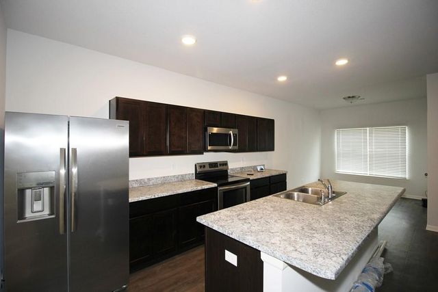 8001 SE 6th Terrace, Blue Springs, MO 64014