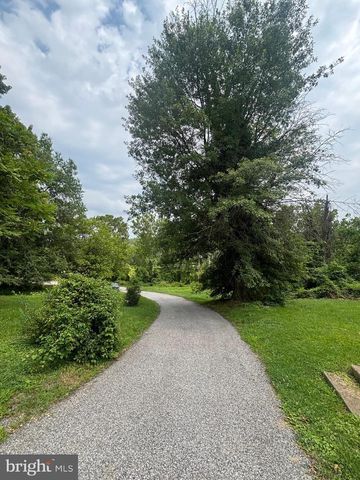 5808 RACE RD, Elkridge, MD 21075