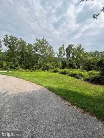 5808 RACE RD, Elkridge, MD 21075