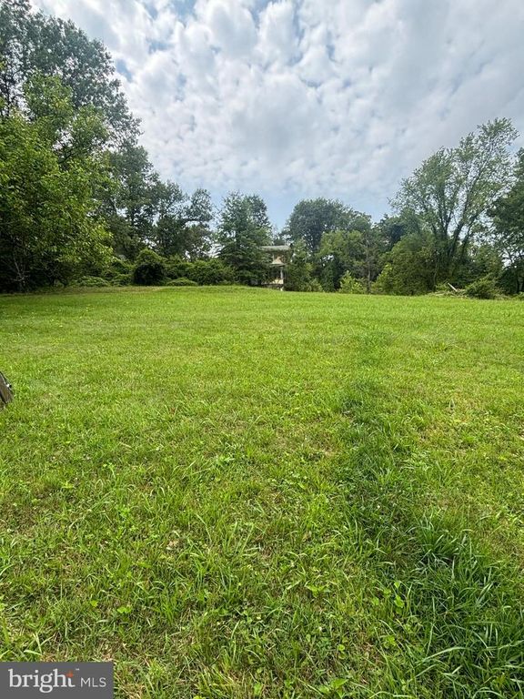 5808 RACE RD, Elkridge, MD 21075