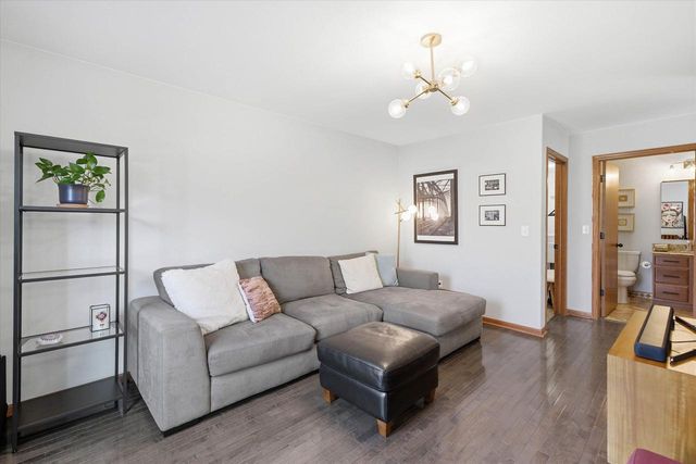 9437 W Greenwood TERRACE, Milwaukee, WI 53224