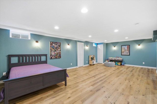 9437 W Greenwood TERRACE, Milwaukee, WI 53224