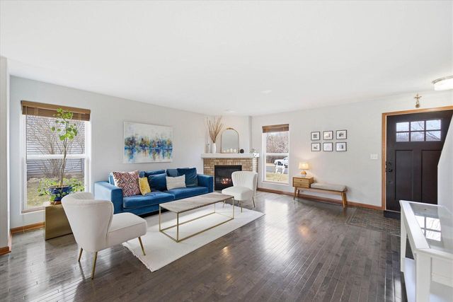 9437 W Greenwood TERRACE, Milwaukee, WI 53224