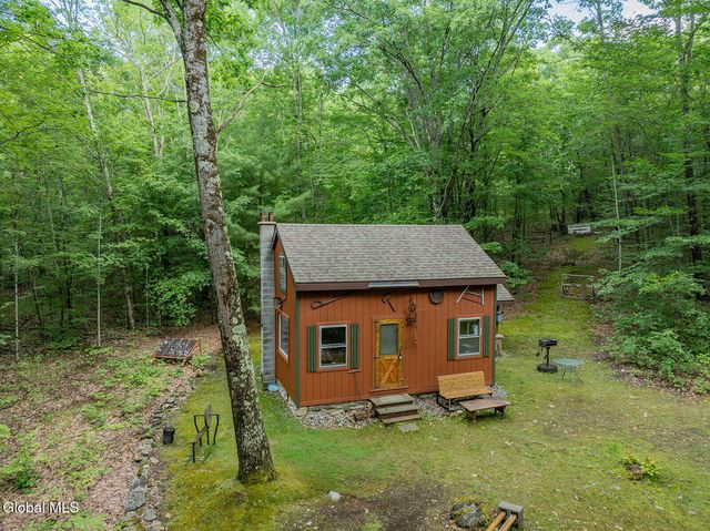 237 Bromley Lane, Hebron, NY 12832