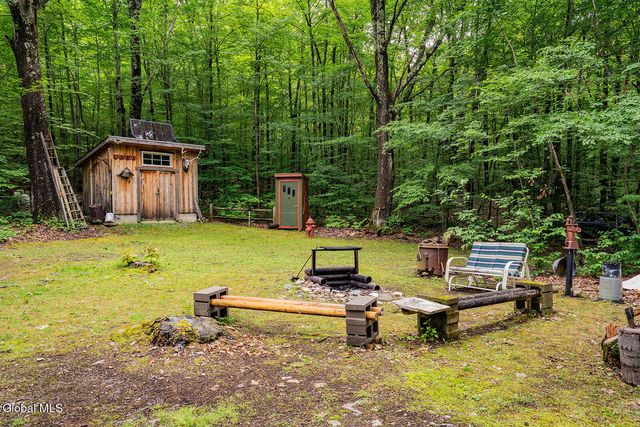 237 Bromley Lane, Hebron, NY 12832