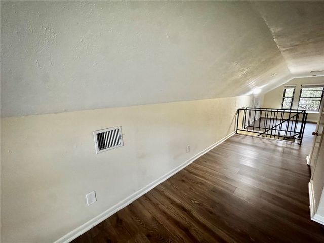 1706 Saddle Road, Granbury, TX 76049